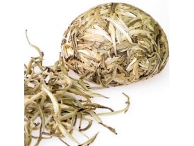 Белый чай Серебряные иглы из провинции Юннань